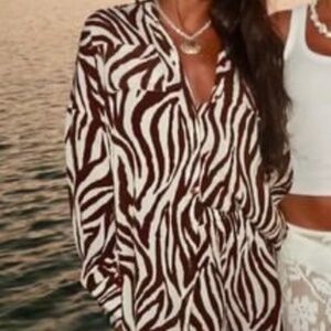 Two Piece Zebra Linen Set